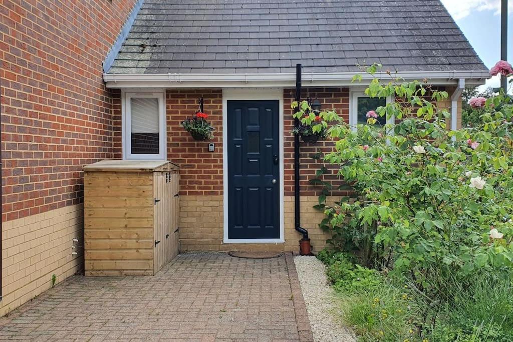 Self-Contained Guest Suite Guildford Exterior photo